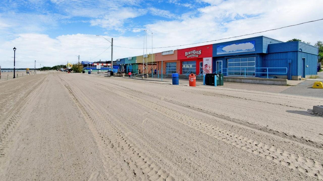 Main Beach River Retreat - Wasaga Beach 1 - Main Strip - 95 Mosley St Exterior photo