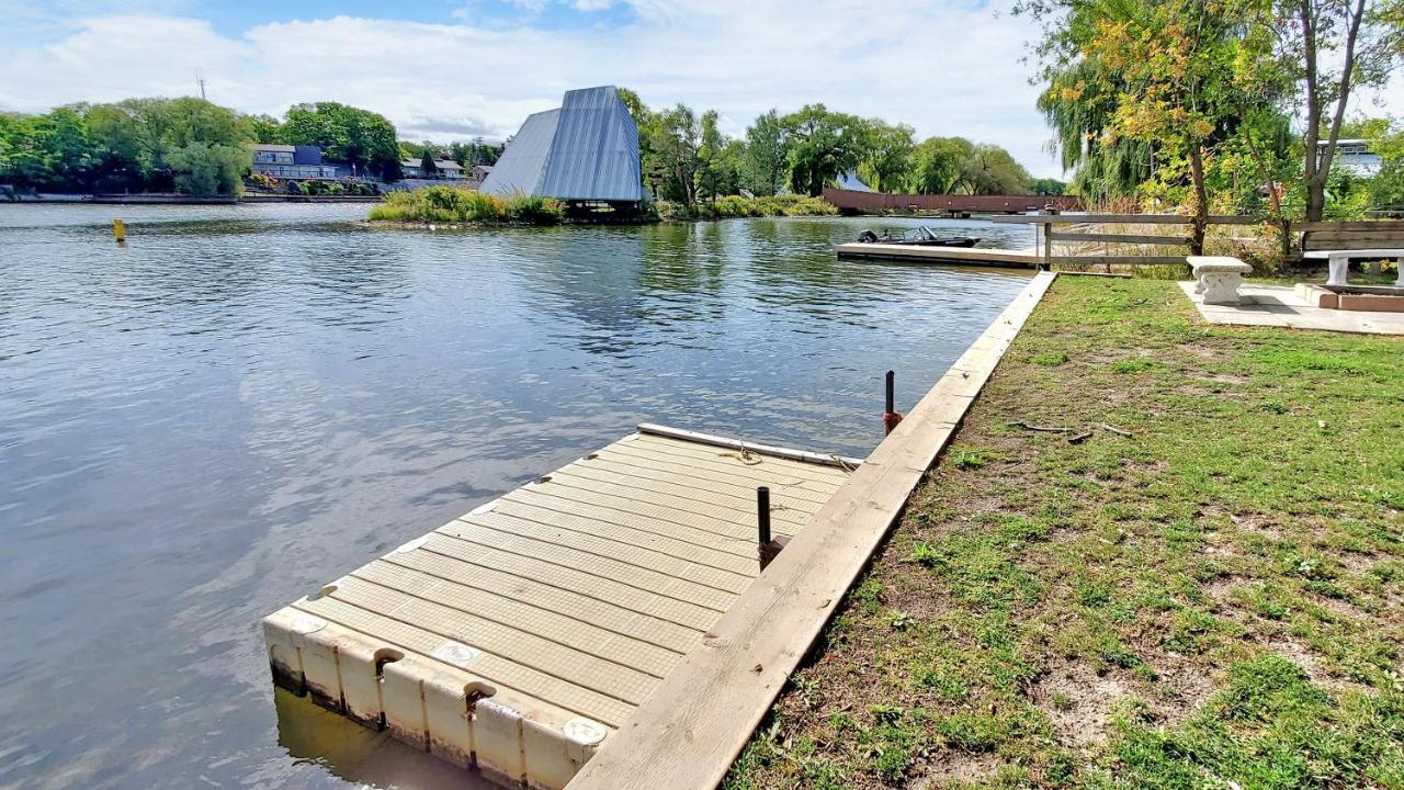 Main Beach River Retreat - Wasaga Beach 1 - Main Strip - 95 Mosley St Exterior photo